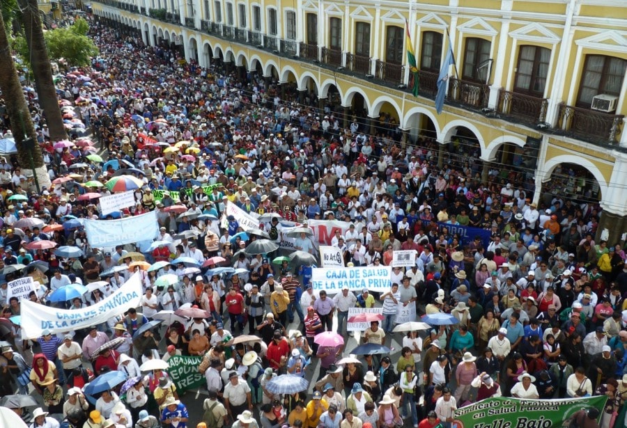 Световната банка опита да отнеме водата в Боливия