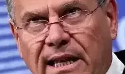 Критики към споразумението на Урсула с Тръмп-Комисарят Марош Шефчович се опитва да замаже провала на Урсула