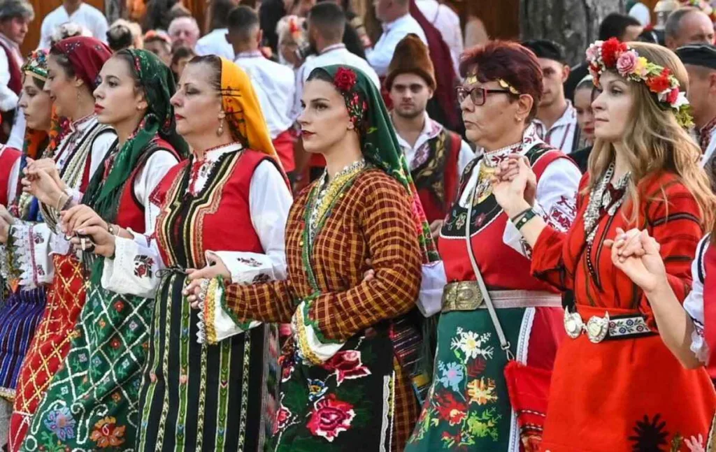 Как да запазим нашата идентичност и културно наследство от глобализацията
